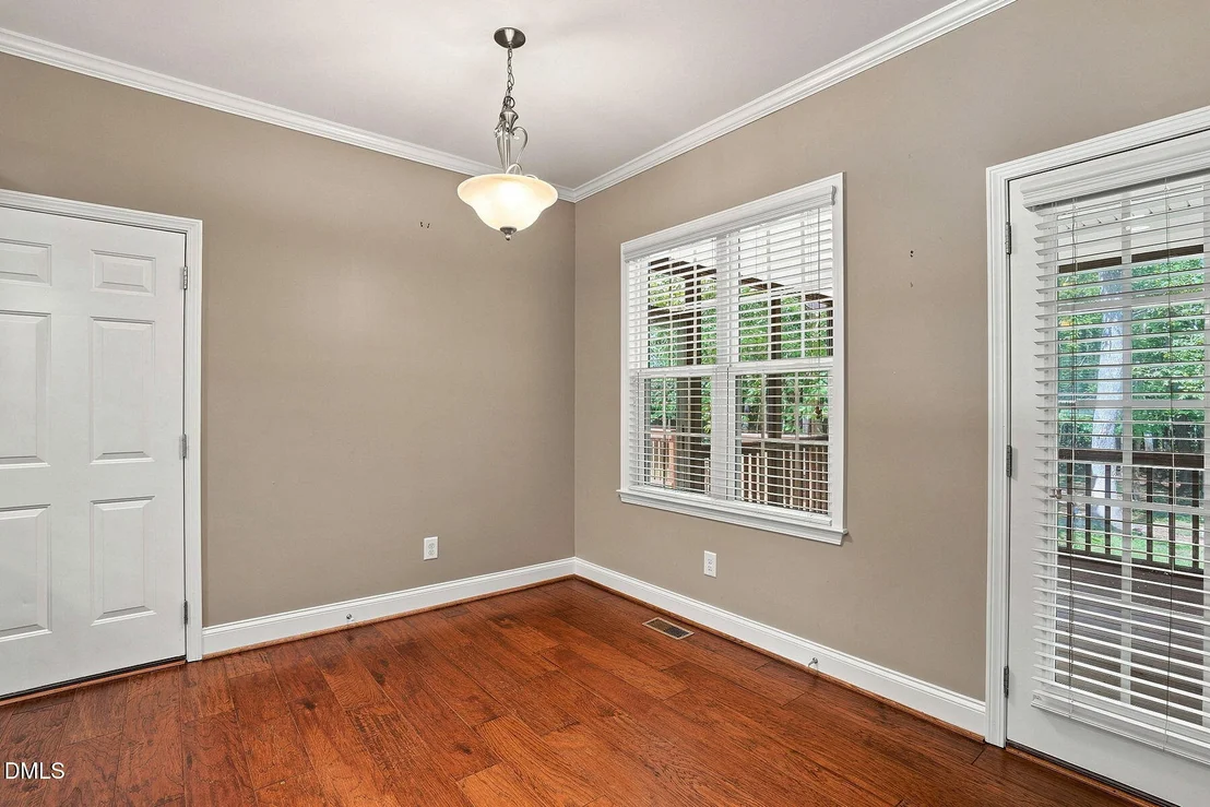 Photo of 243 Barrette Lane