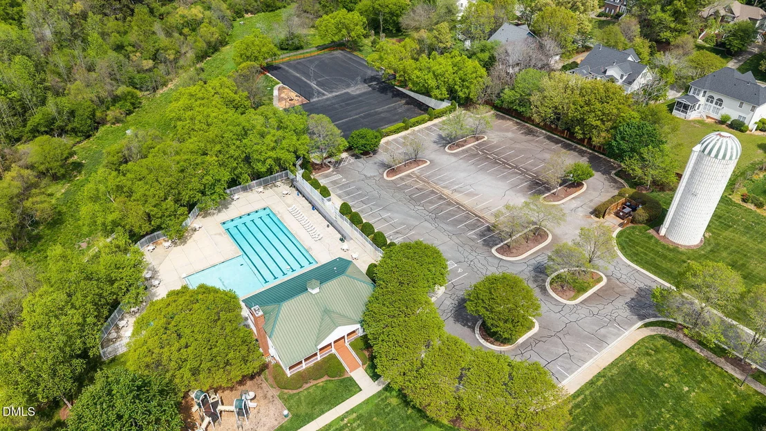 Photo of 114 S Fields Circle