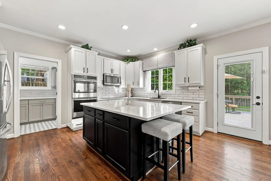 Photo of 10620 River Forest Drive