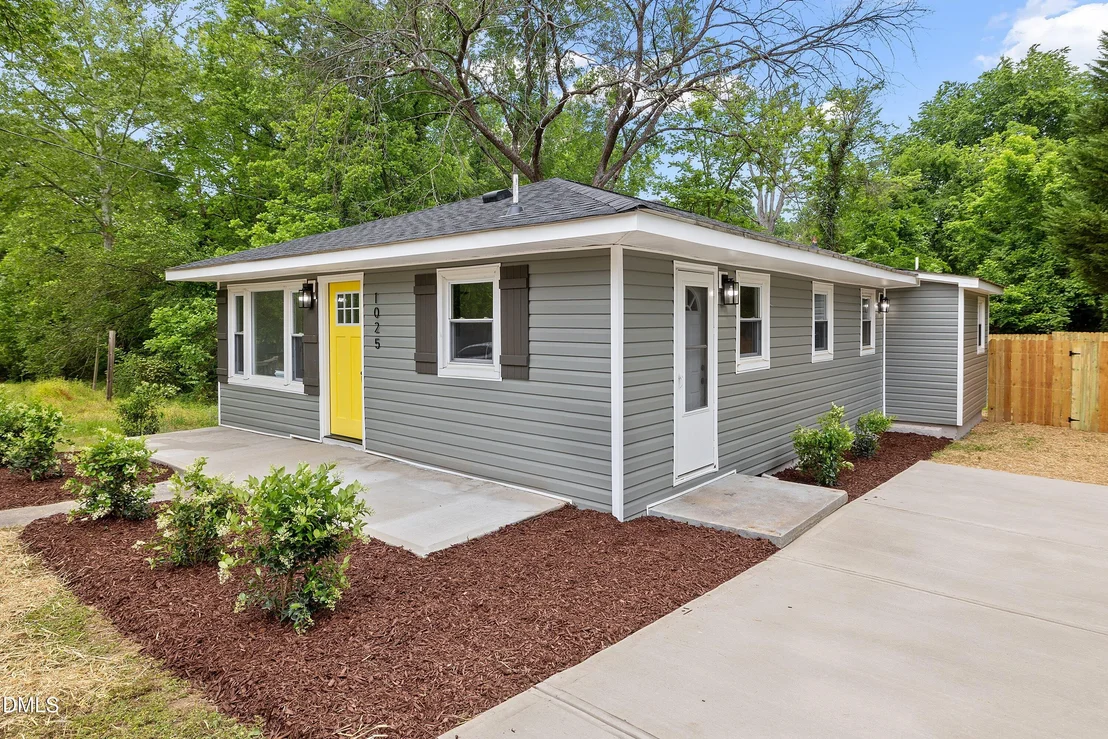 Photo of 1025 Juniper Street