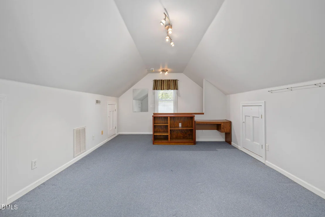 Photo of 213 Windsor Drive
