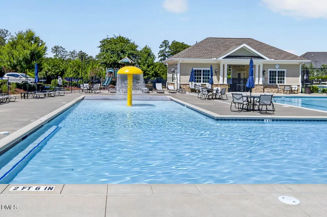 Photo of 2555 Beckwith Road