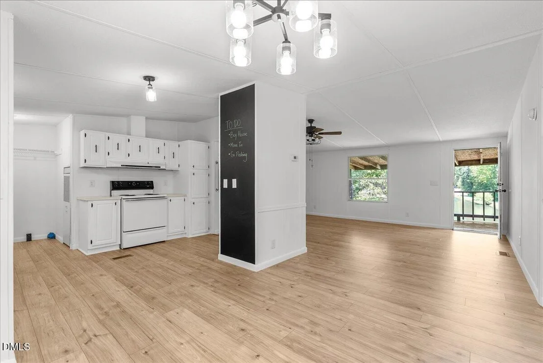 Photo of 1111 Stoney Mountain Road