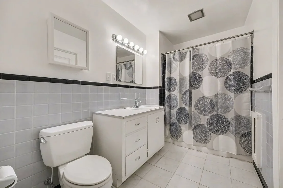 Photo of 410 Brookside Drive