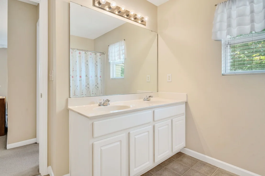 Photo of 213 Brookhaven Drive