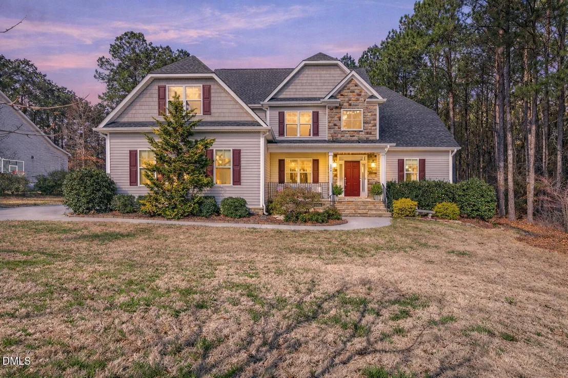 Photo of 25 Carriden Drive
