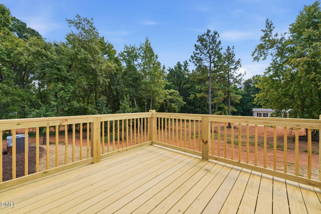 Photo of 875 Windblow Road