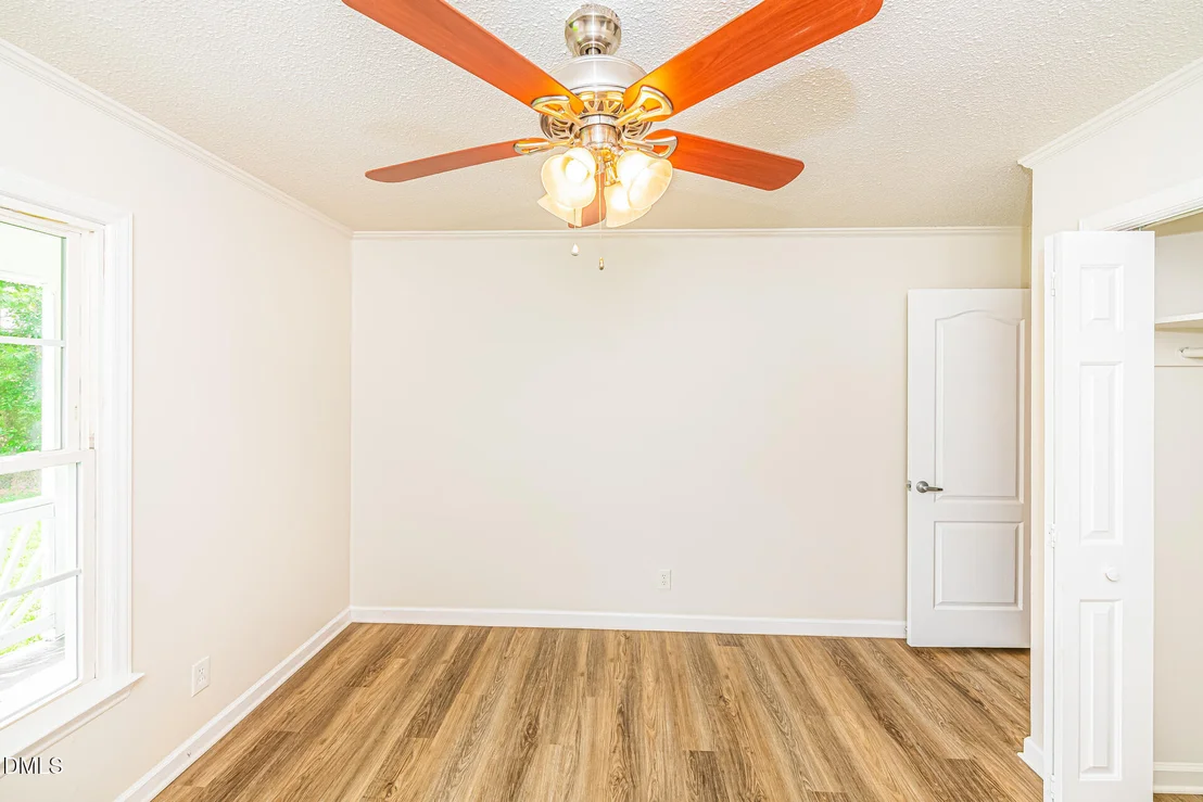 Photo of 2919 Glebe Road