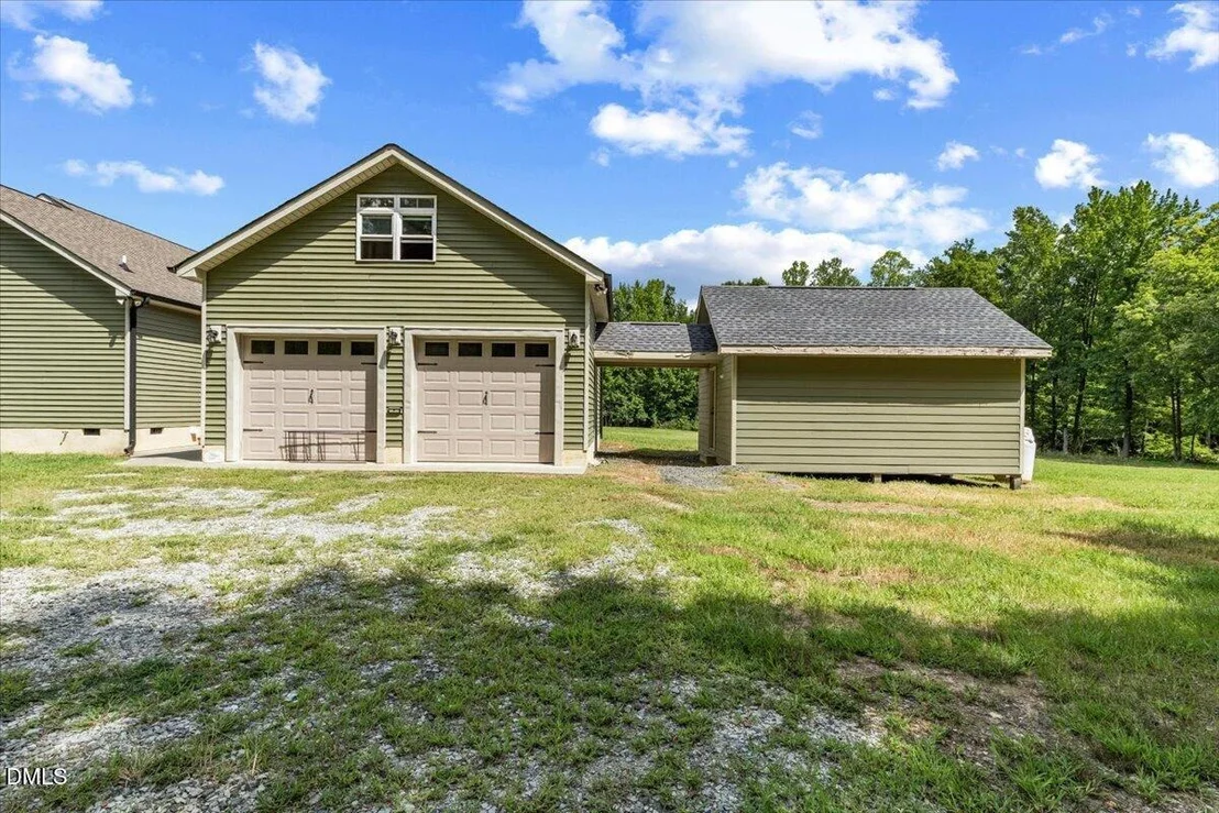 Photo of 11208 Range Road
