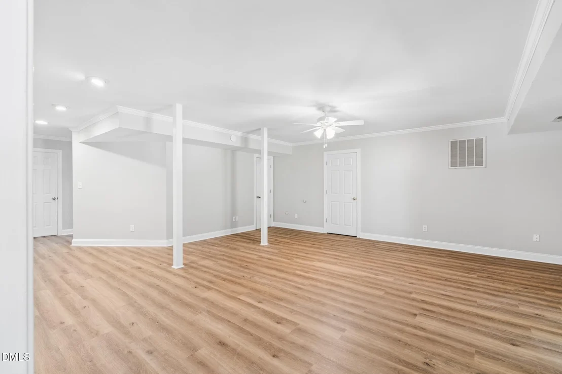 Photo of 2103 W Marilyn Circle