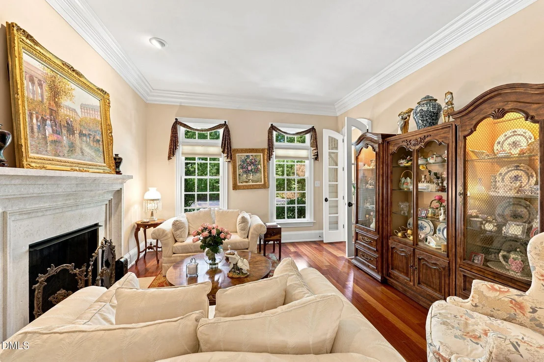 Photo of 6102 Treyburn Point Drive
