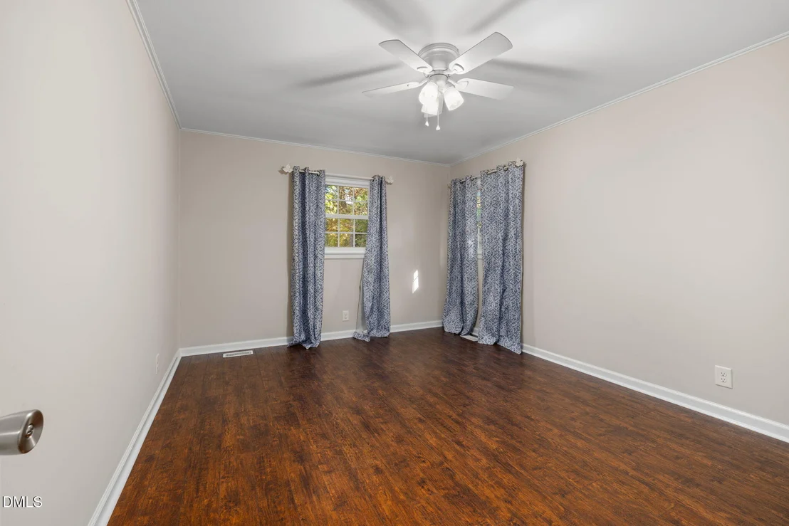 Photo of 415 Bashford Road