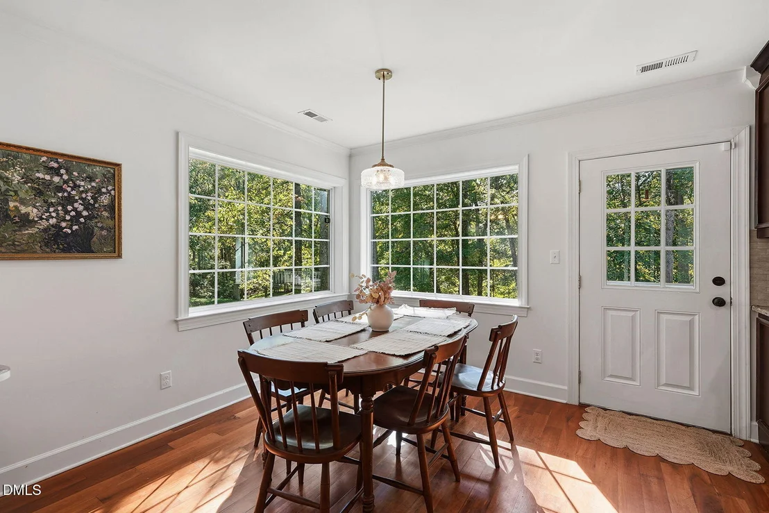 Photo of 415 River Bluff Drive N
