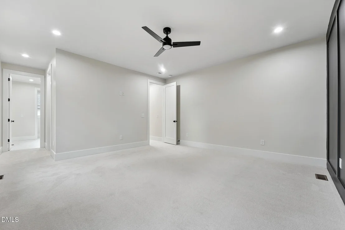 Photo of 633 Conover Road
