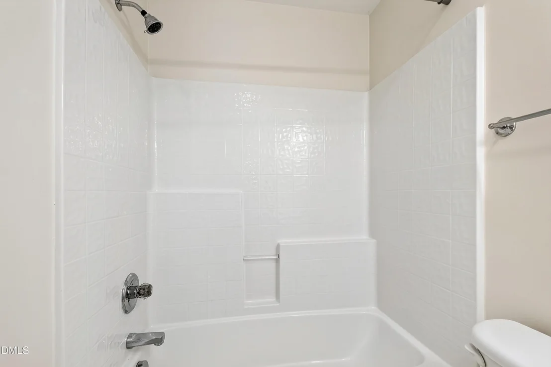 Photo of 118 N Fields Circle