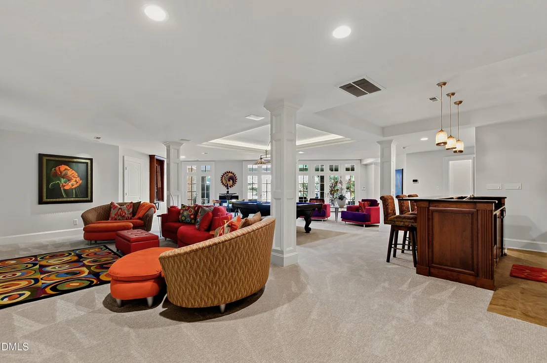 Photo of 113 Richelieu Drive