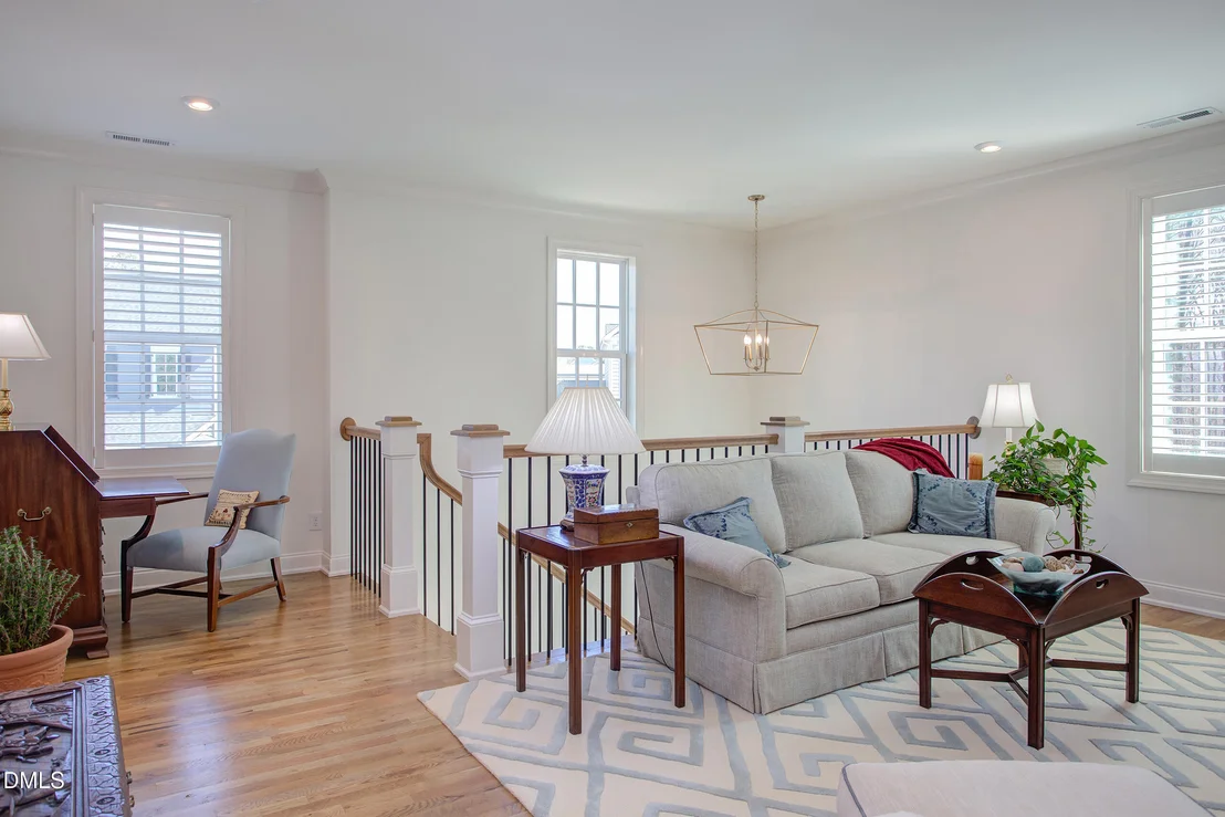 Photo of 1028 Whitehall Circle