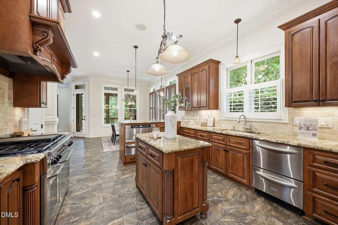 Photo of 2097 Van Gogh Lane