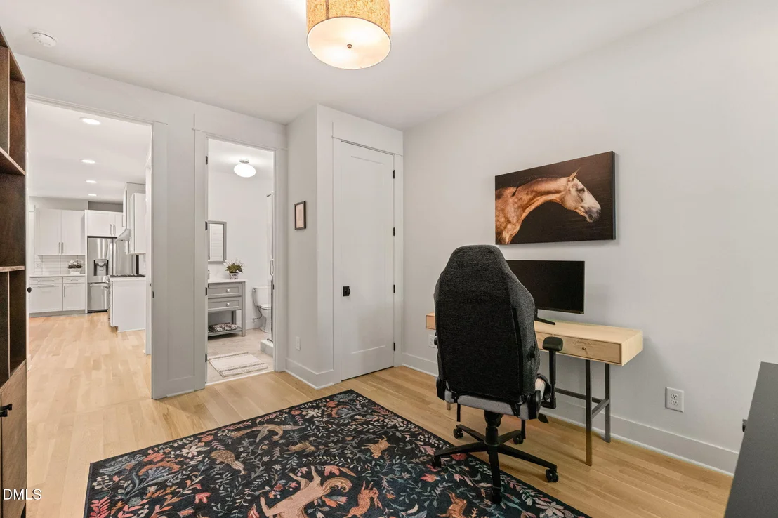 Photo of 565 Erwin Road