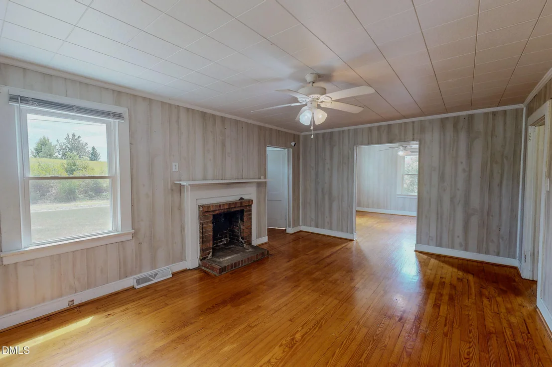 Photo of 151 Wrenon Avenue