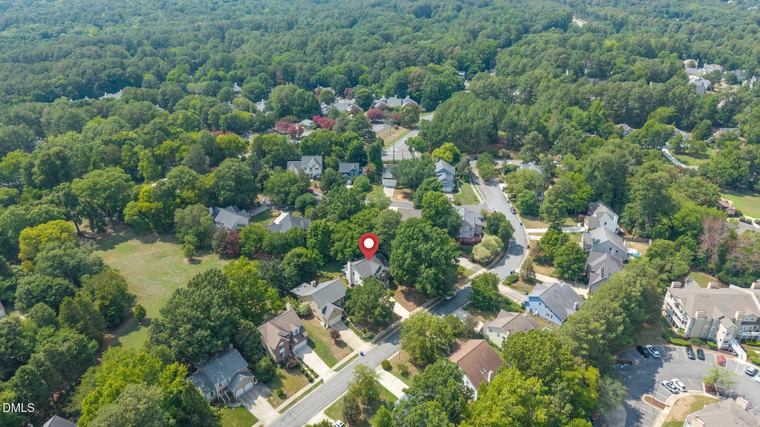 Photo of 207 Windhover Drive