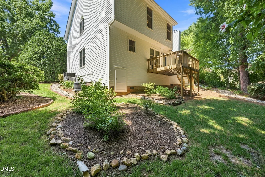 Photo of 112 Sequoia Court