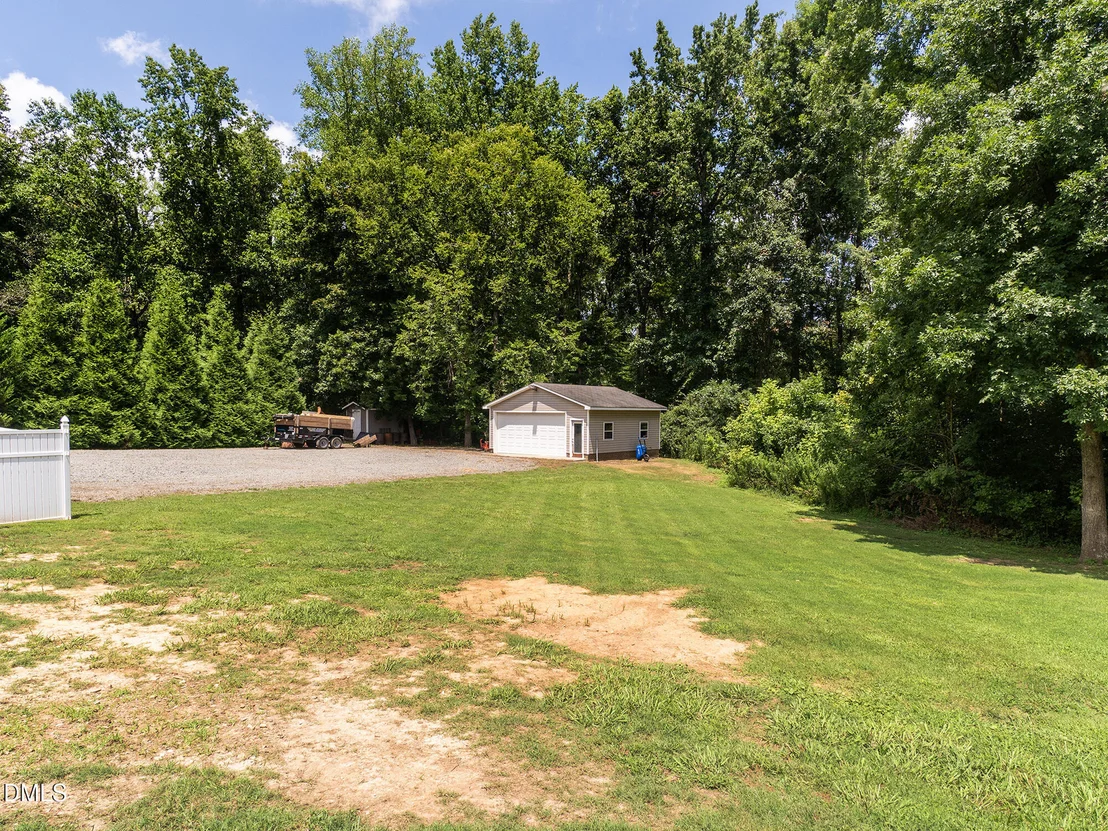 Photo of 1805 Travis Lane