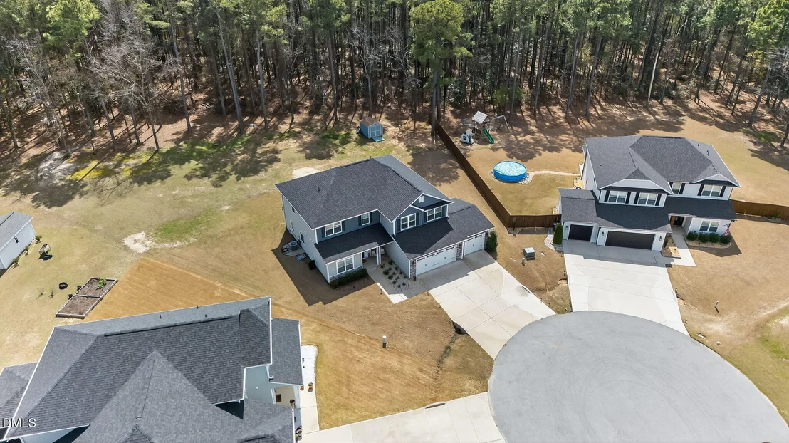 Photo of 283 Raptor Drive