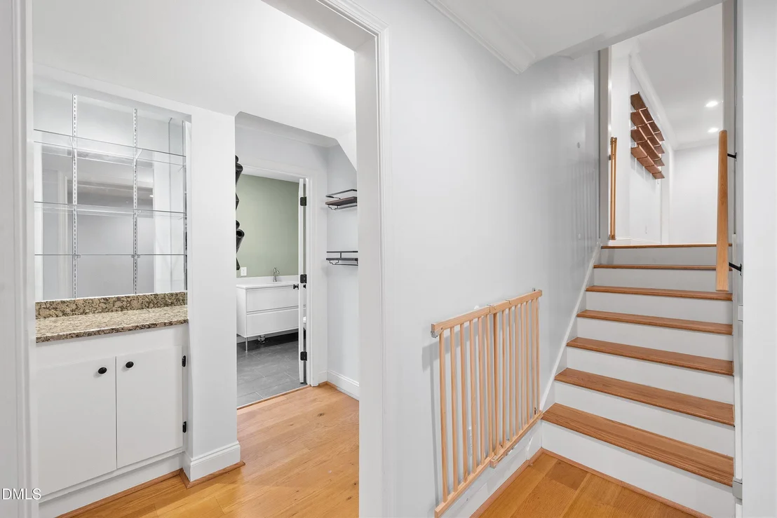 Photo of 602 SE Maynard Road