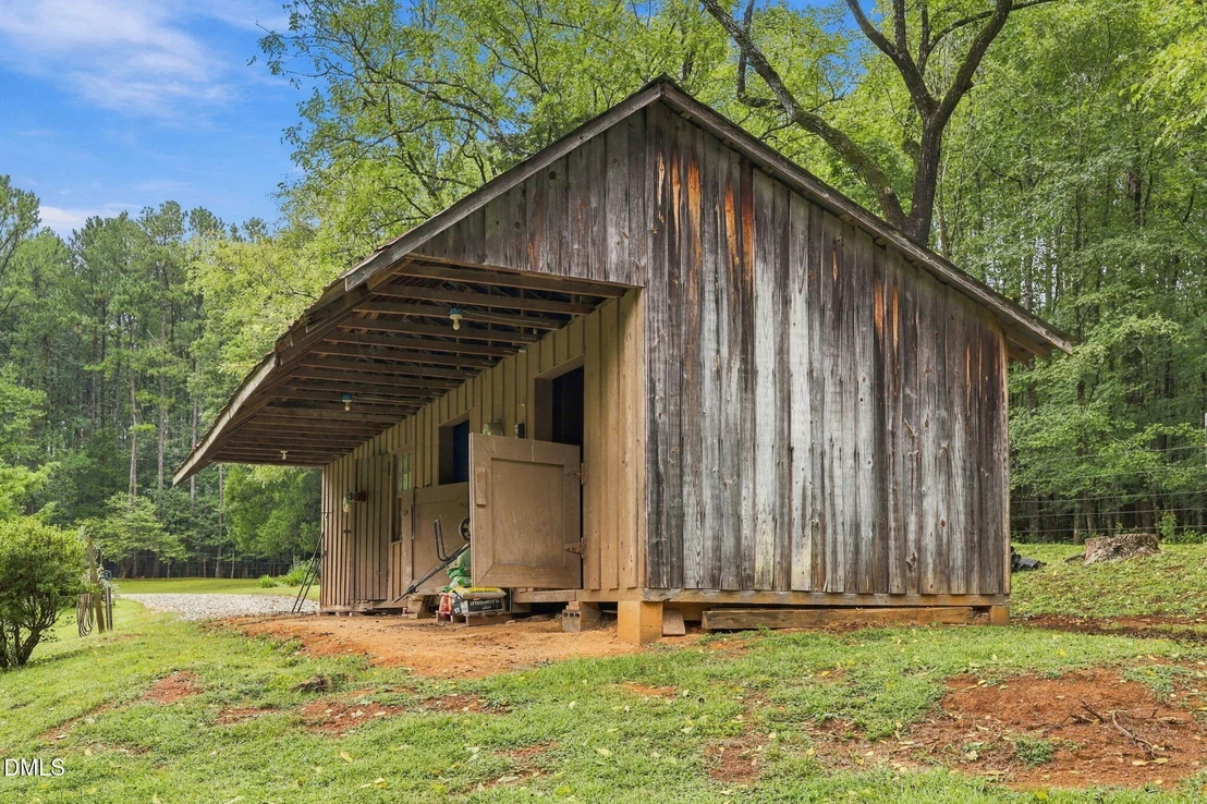 Photo of 5909 Cole Mill Road