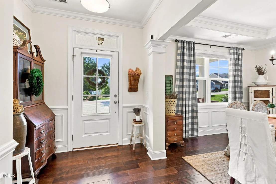 Photo of 8013 N Pine Shadows Drive