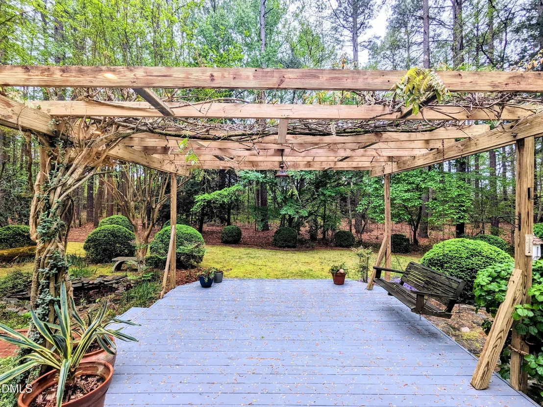Photo of 4901 Stoneridge Drive