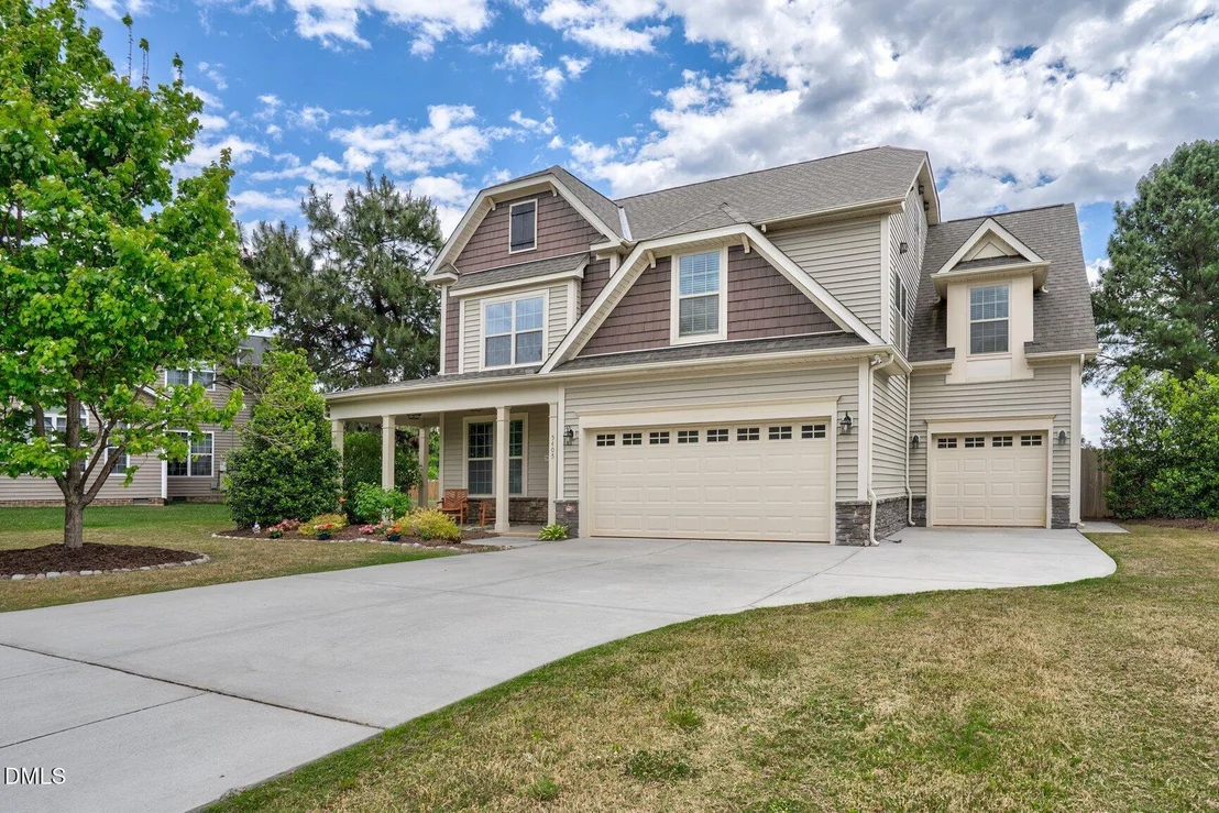 Photo of 5405 Emerald Spring Drive