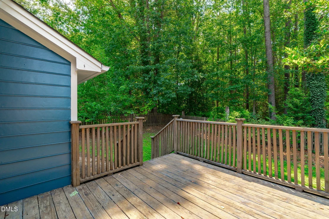 Photo of 8109 Round Oak Road