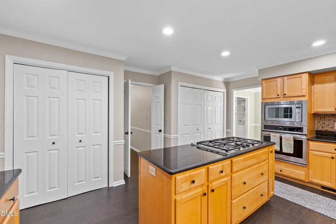 Photo of 5321 Oakbrook Drive
