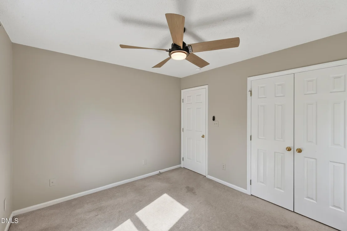 Photo of 208 Crosspine Drive