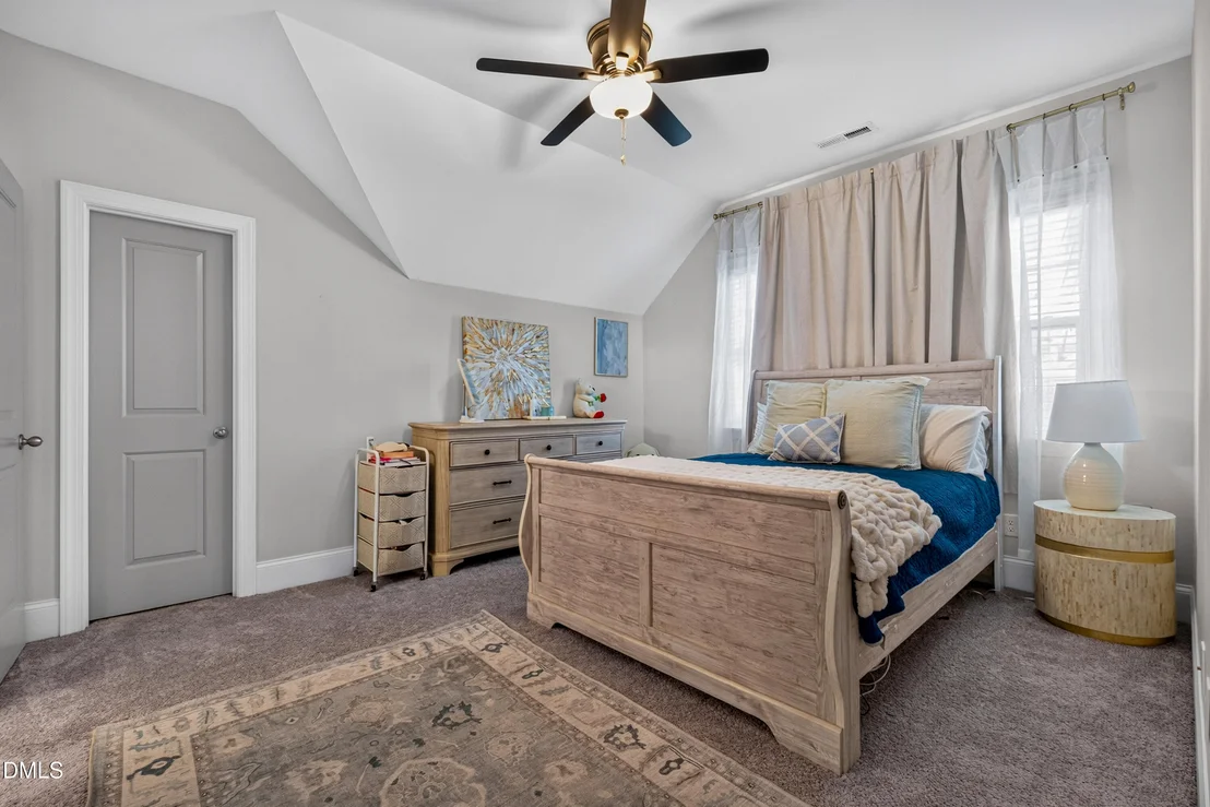 Photo of 505 Myrna Lane