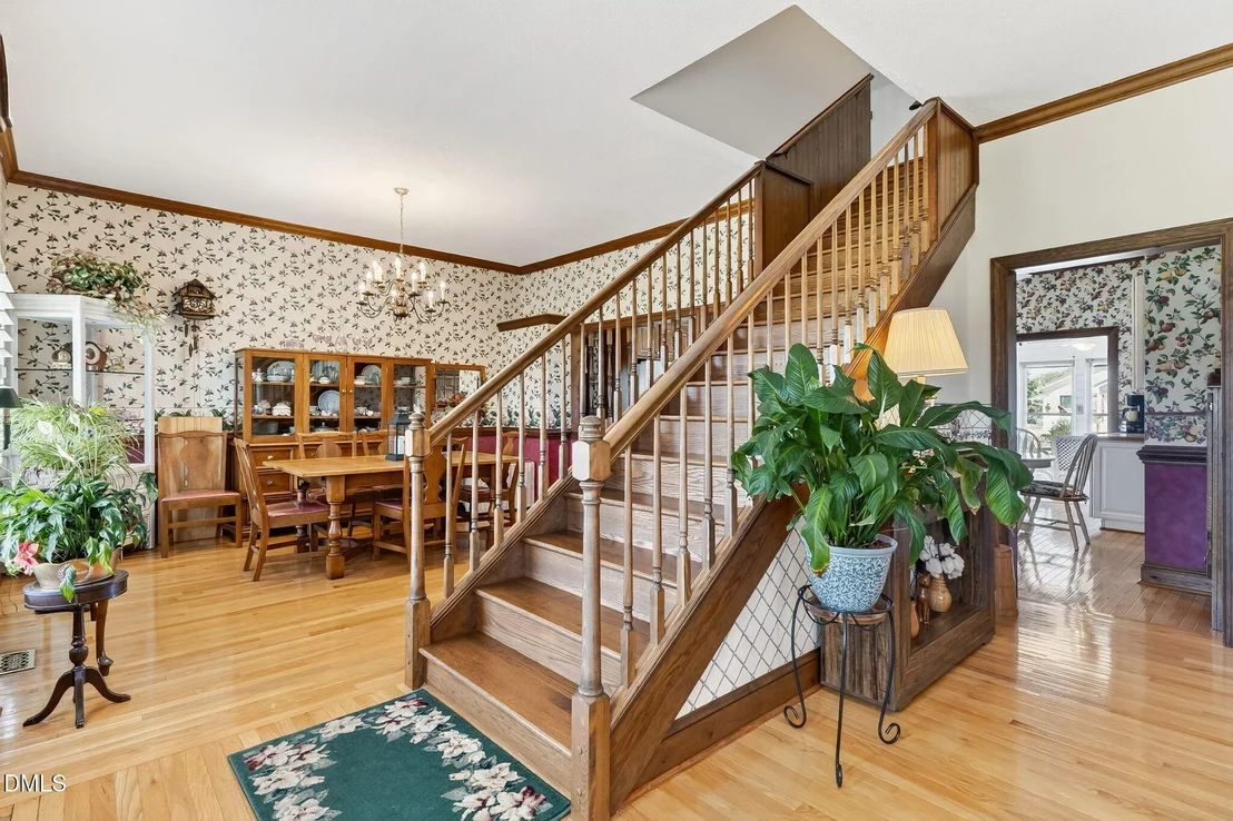 Photo of 1190 Sanders Road