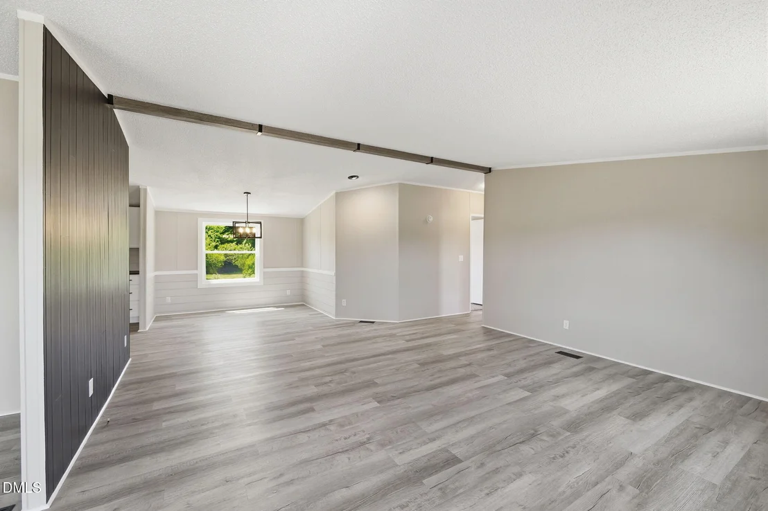 Photo of 287 Oliver Loop Road