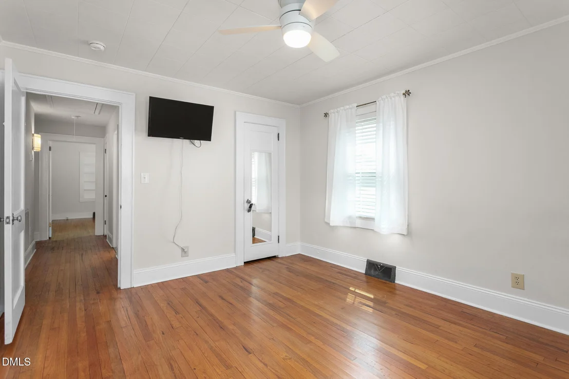Photo of 3219 Alamance Road