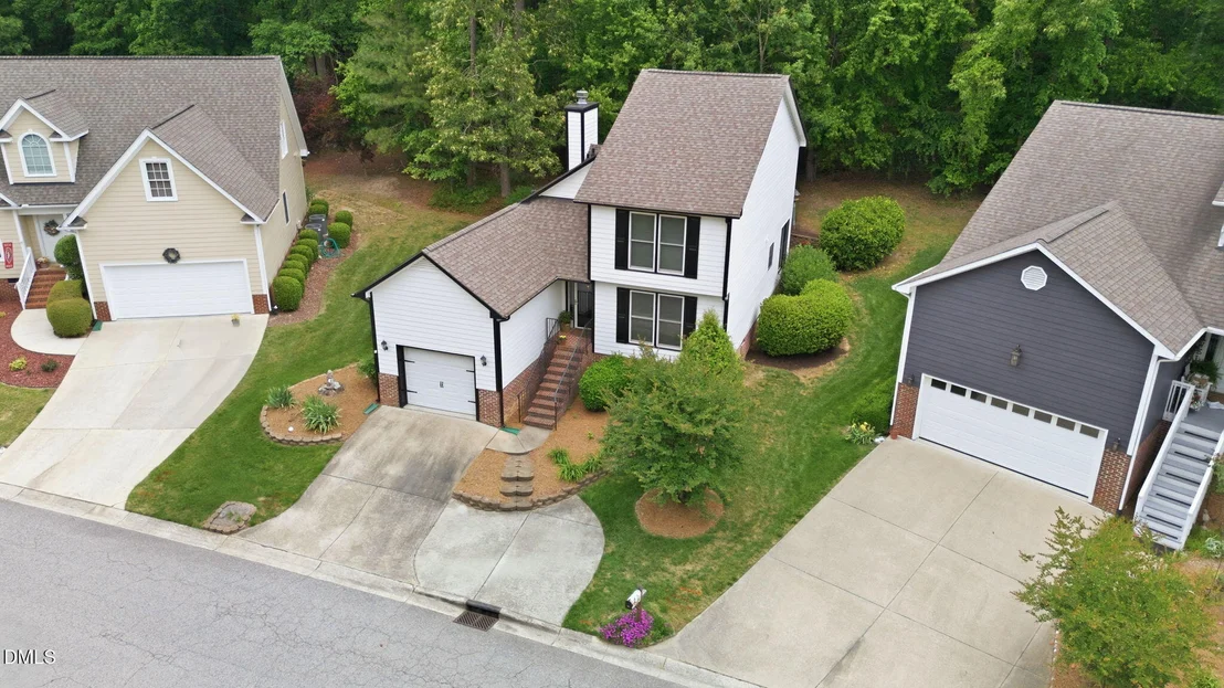 Photo of 4901 Willowtree Lane
