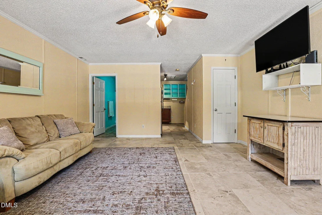 Photo of 2256 Shotwell Road