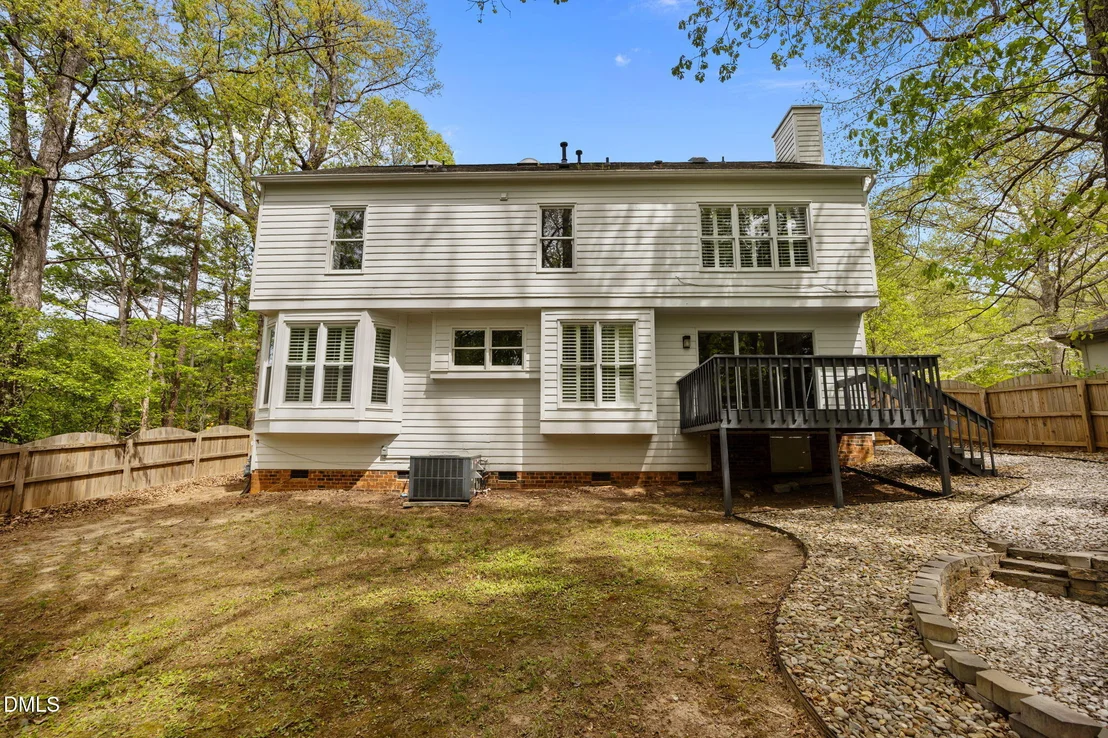 Photo of 1433 Bridgeport Drive
