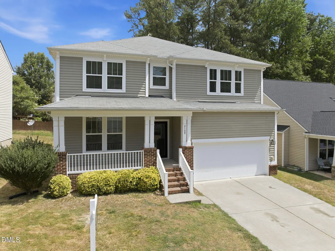 Photo of 2109 Pear Tree Lane