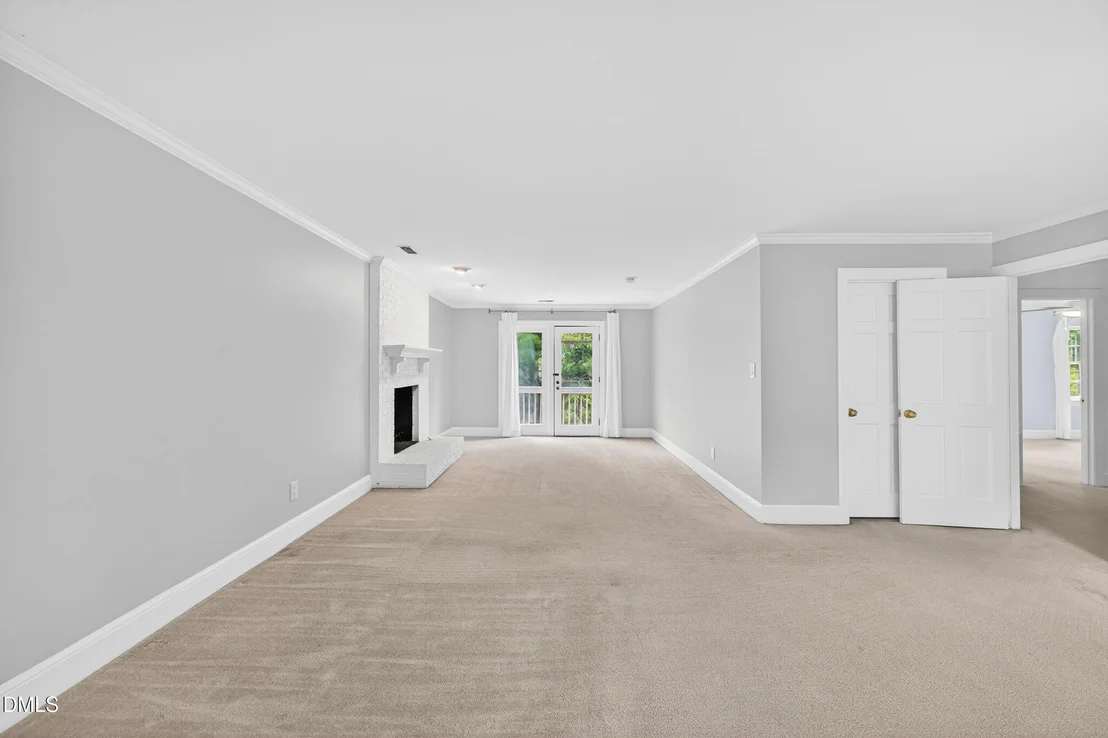 Photo of 1901 Aurora Drive