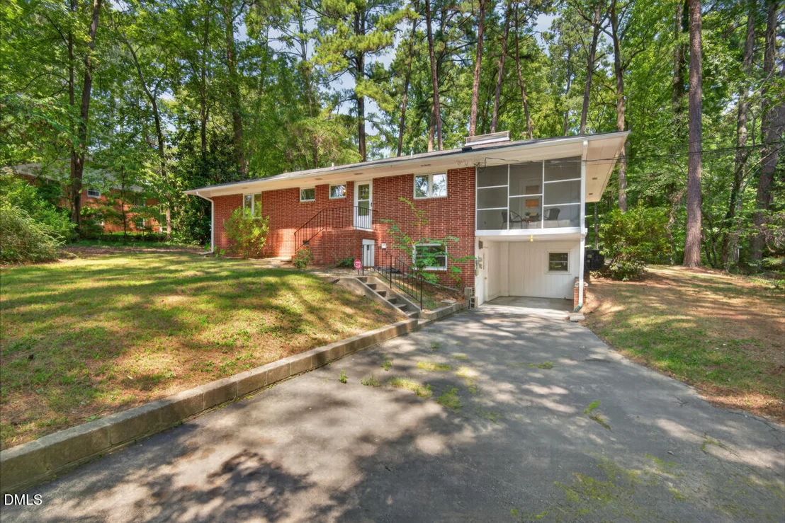 Photo of 3503 Eastis Drive