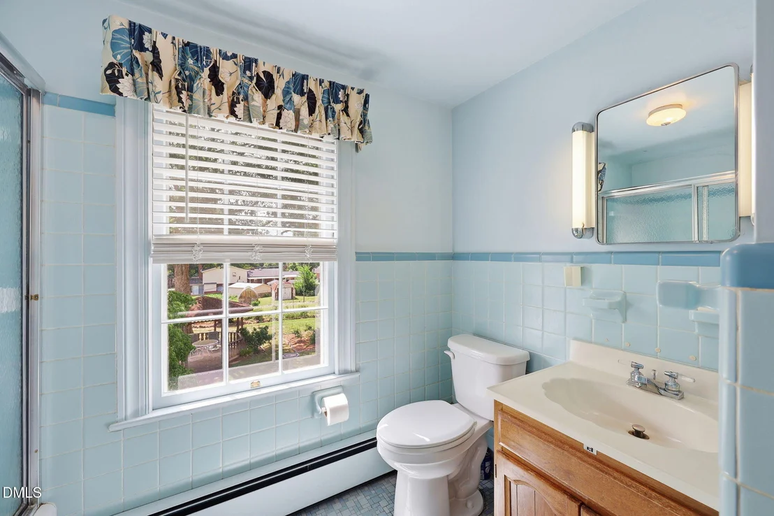 Photo of 203 Hillcrest Drive