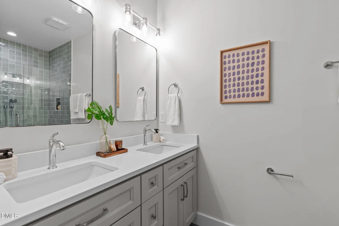 Photo of 2616 Shenandoah Avenue