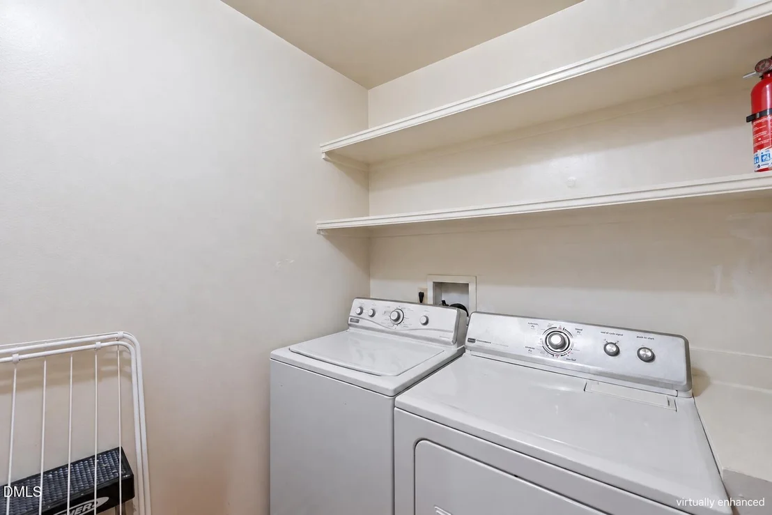 Photo of 6324 Tryon Road