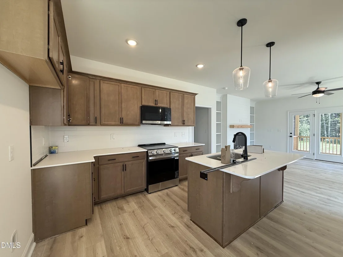 Photo of 137 Cardovia Way
